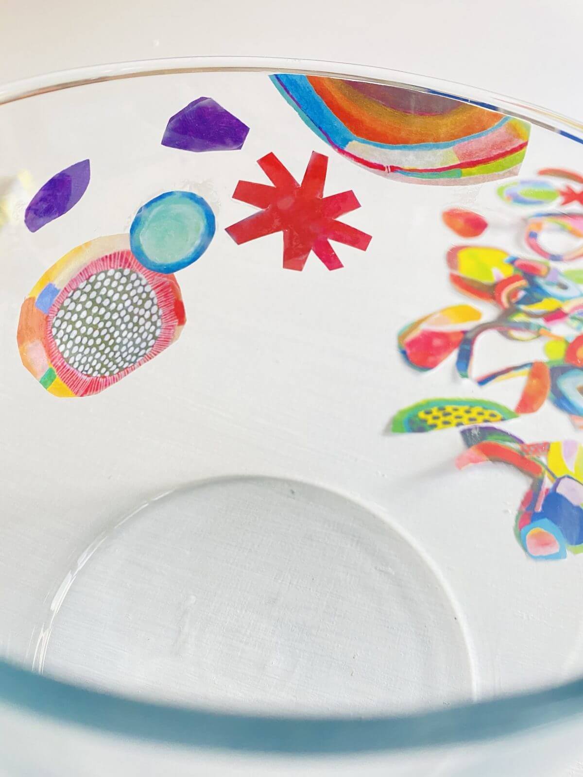 Decoupage Vase innen erster Schritt