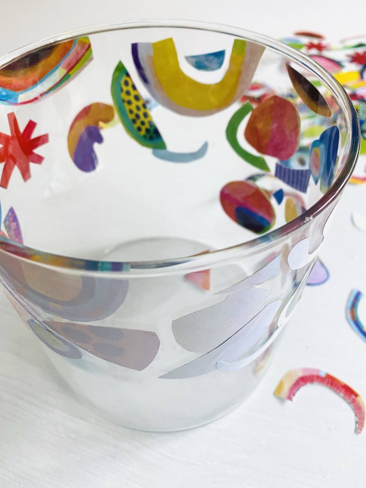 Decoupage Vase innen dritter Schritt